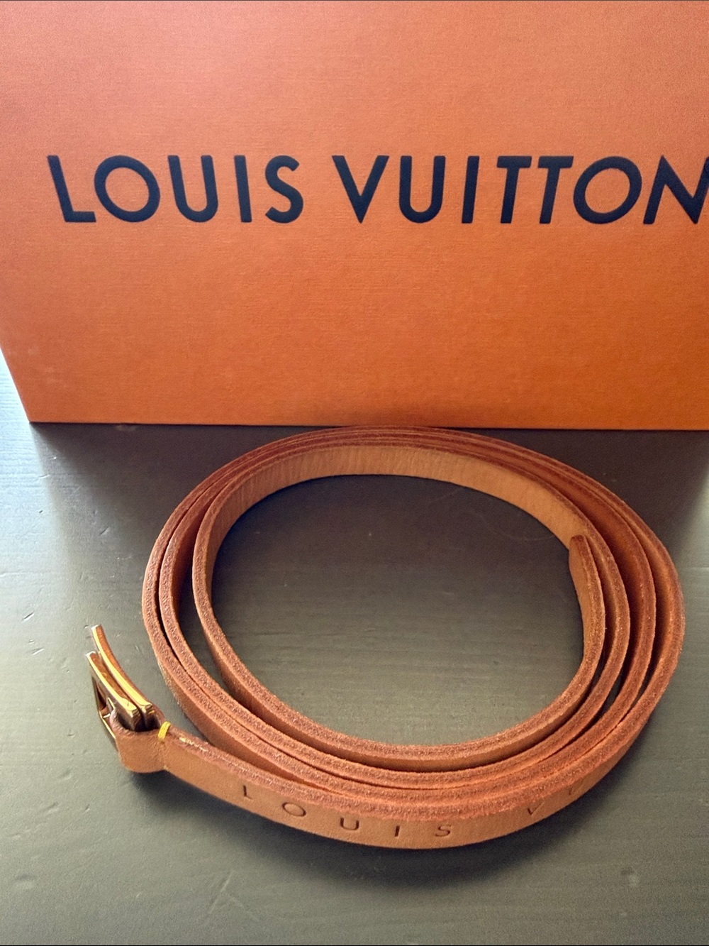 Louis Vuitton Tan Leather Slim Belt with Gold-Tone Buckle vachetta medium 41” - Picture 10 of 11